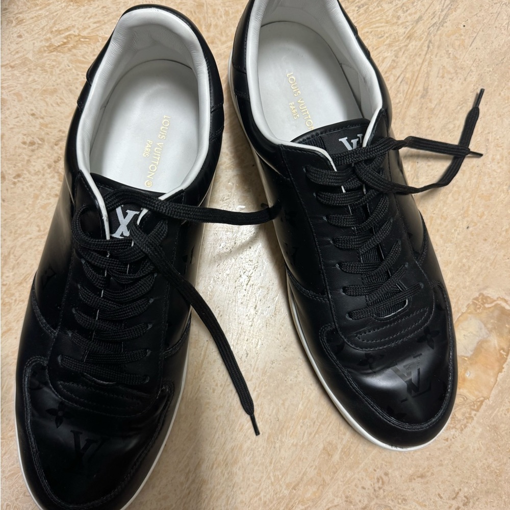Louis Vuitton Black and White Sneakers - Picture 2 of 8